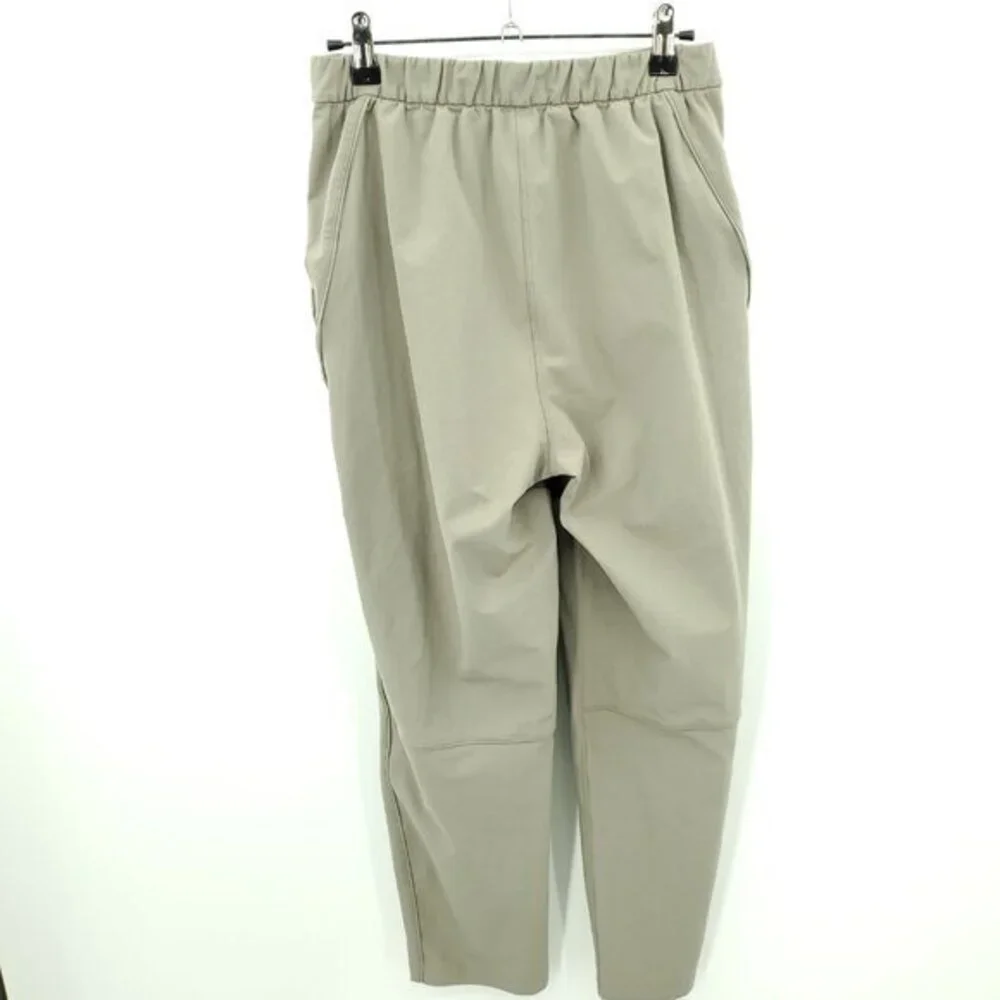 Lululemon Essential High-Rise Trouser Sz 6 Carbon Dust Tan